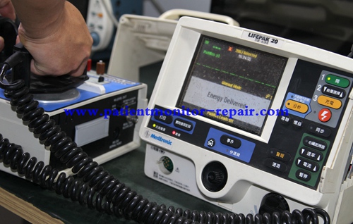 Medtronic lifepak20 defibrilatör
